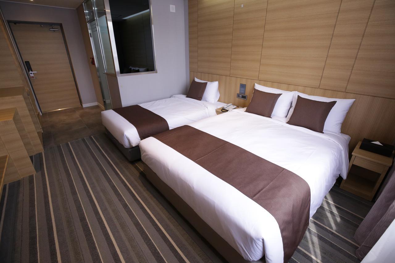 Honors Hotel Hwaseong Экстерьер фото